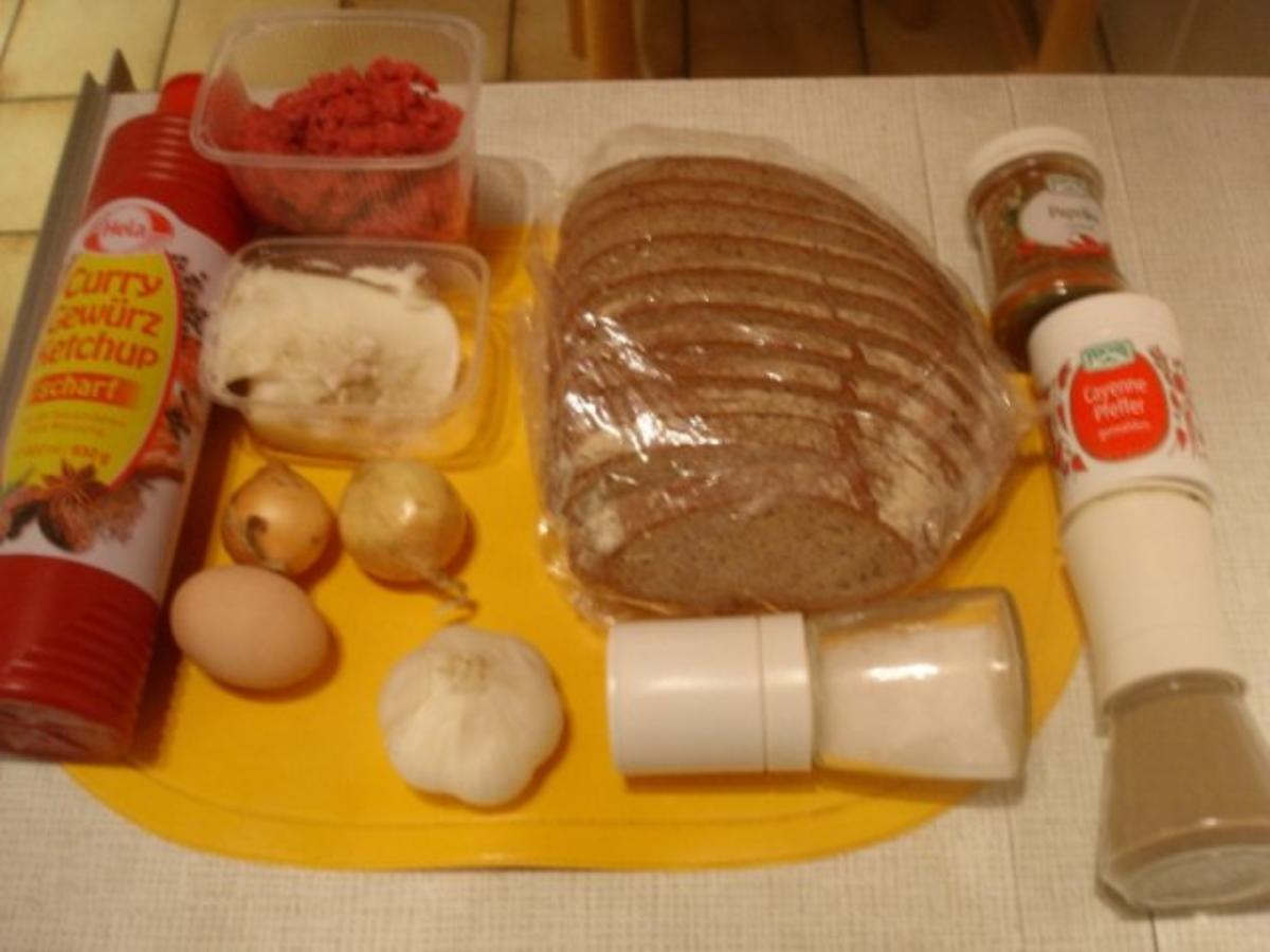 Beef Tatar mit gerösteten Knoblauchbrot - Rezept - Bild Nr. 2