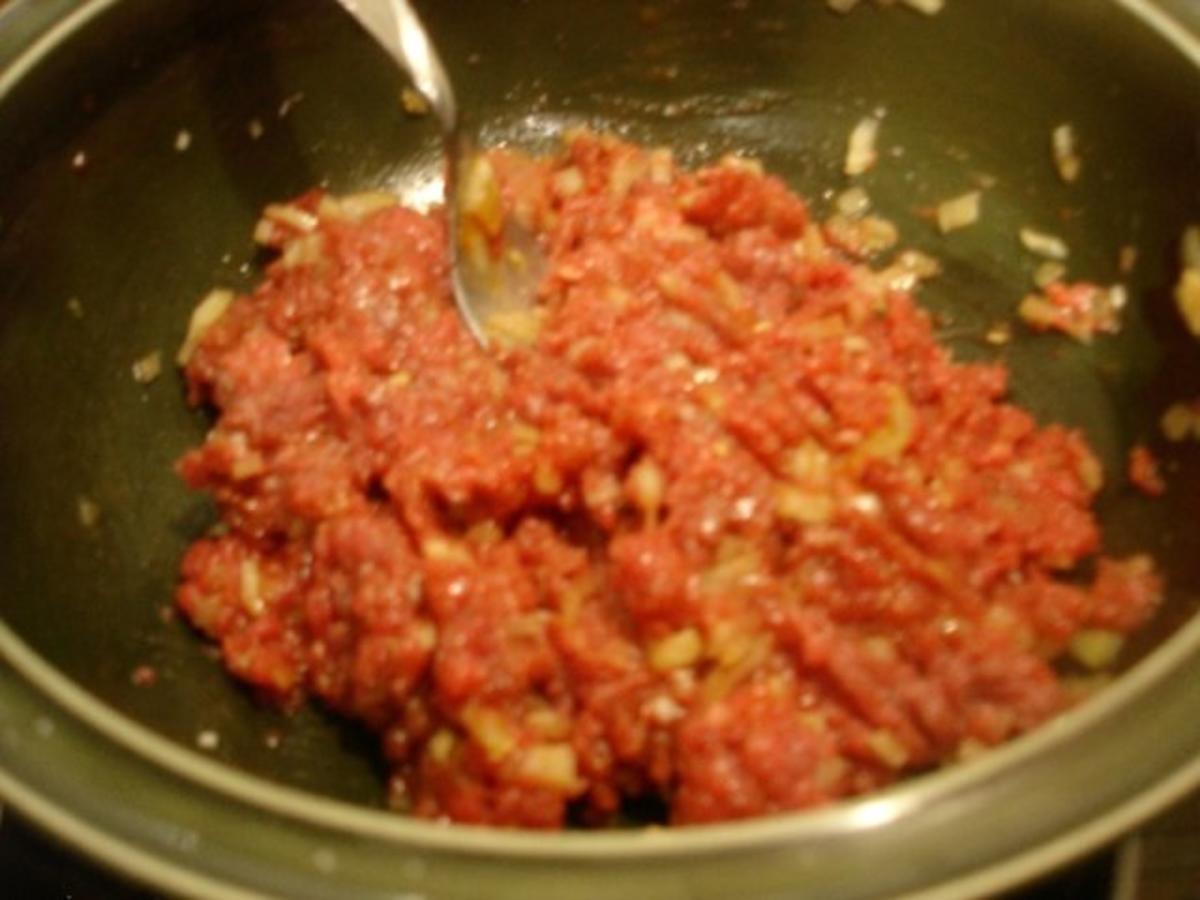 Beef Tatar mit gerösteten Knoblauchbrot - Rezept - Bild Nr. 5
