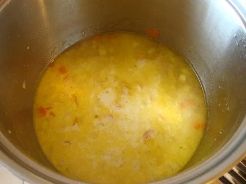 Rezept: Selleriesuppe mit Bräteinlage Bild Nr. 8 Selleriesuppe mit Bräteinlage - Rezept - Bild Nr. 8