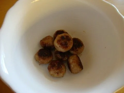 Rezept: Selleriesuppe mit Bräteinlage Bild Nr. 10 Selleriesuppe mit Bräteinlage - Rezept - Bild Nr. 10