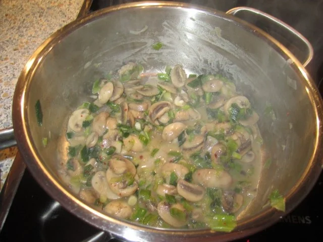 Herzhaft gefüllter Pfannkuchen # Hongkong # - Rezept - Bild Nr. 11