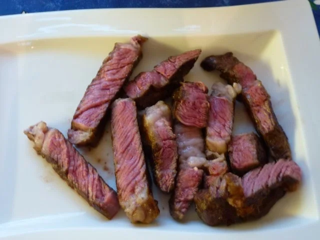 Rezept: Entrecote vom Gallowayrind mit der 80 Grad-Methode zubereitet Entrecote vom Gallowayrind mit der 80 Grad-Methode zubereitet - Rezept