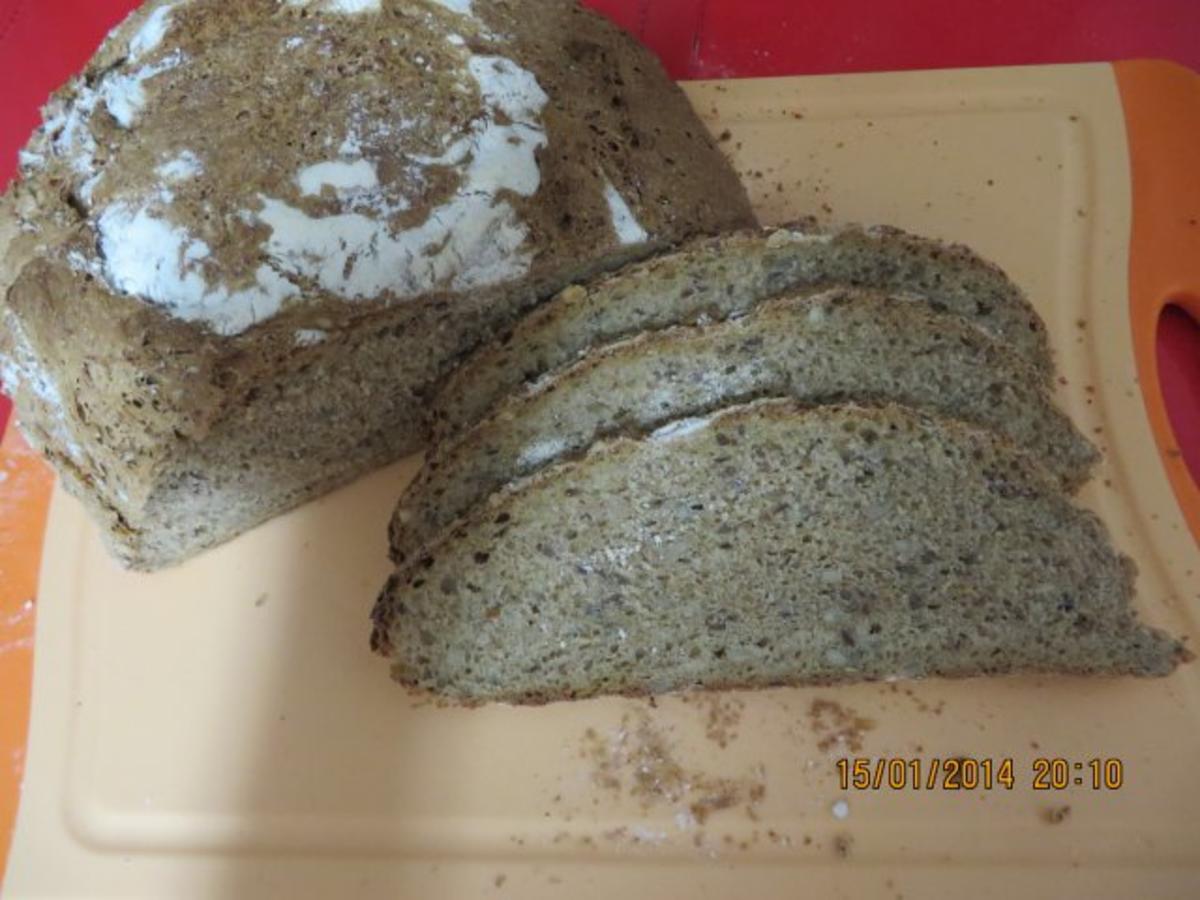 Brot:Dinkelbrot mit Körnern - Rezept - Bild Nr. 5
