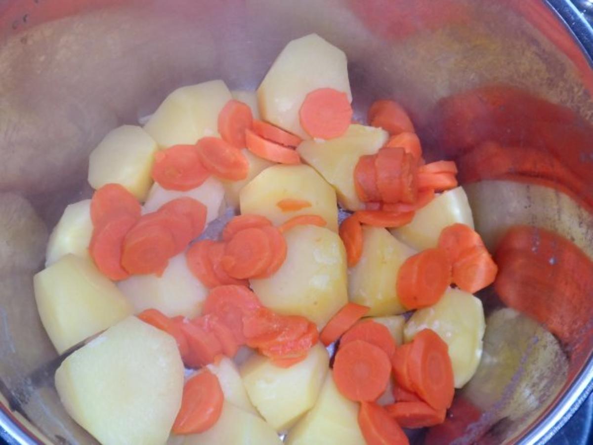 Beilagen: Überbackenes Kartoffel-Karotten-Püree - Rezept - Bild Nr. 7