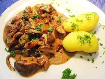 Steinpilze in Wacholder-Rahm - Rezept - Bild Nr. 5