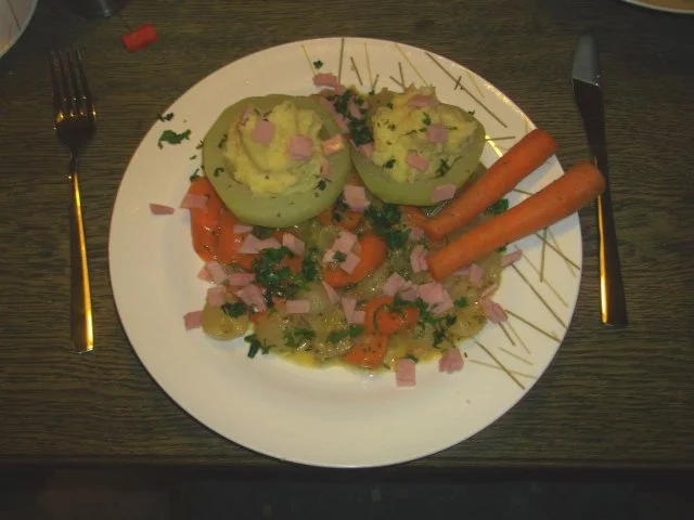 Kohlrabihälften mit Sesam-Kartoffelpüreefüllung - Rezept - Bild Nr. 5