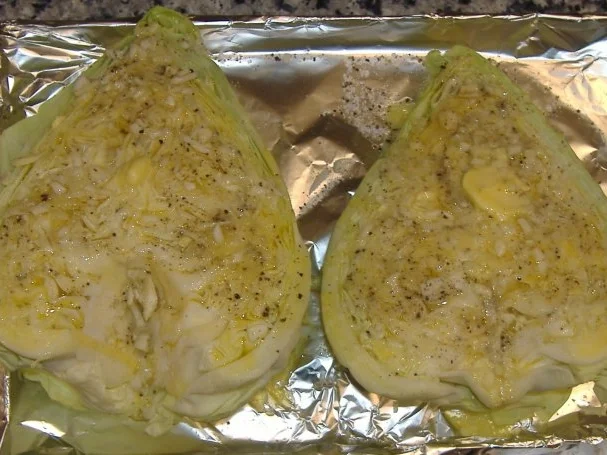 Geschmorter Spitzkohl mit Rahmpilzen - Rezept - Bild Nr. 2