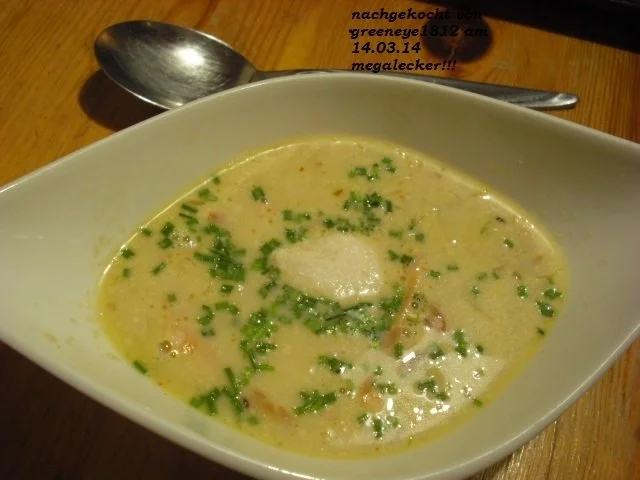 Rezept: Sauerkrautrahmsüppchen mit geräucherter Forelle Bild Nr. 3 Sauerkrautrahmsüppchen mit geräucherter Forelle - Rezept - Bild Nr. 3