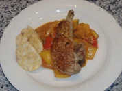 Ibericokotelett mit Rahmratatouille und Serviettenknödel - Rezept