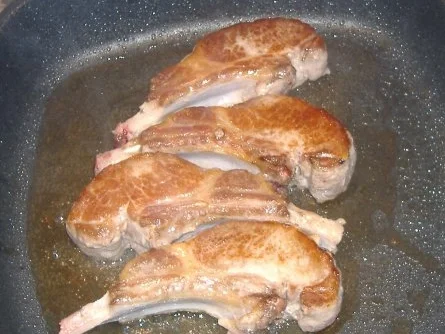 Ibericokotelett mit Rahmratatouille und Serviettenknödel - Rezept - Bild Nr. 3