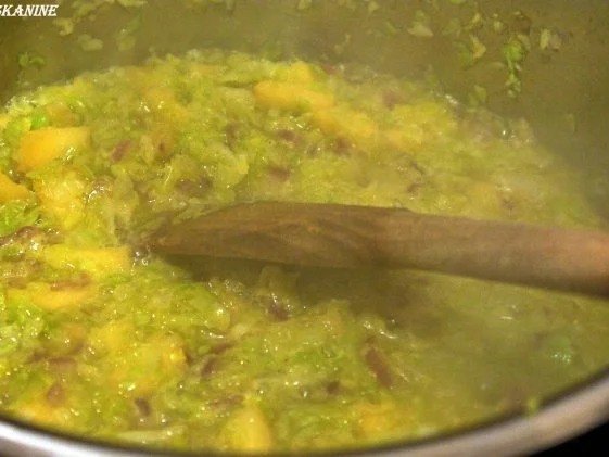 Rezept: Kabeljau-Filet auf Curry-Spitzkohl Bild Nr. 9 Kabeljau-Filet auf Curry-Spitzkohl - Rezept - Bild Nr. 9