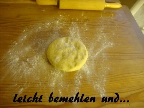 Basis Teig für Quiche Lorraine, Zwiebelkuchen oder andere Gemüsekuchen - Rezept - Bild Nr. 5