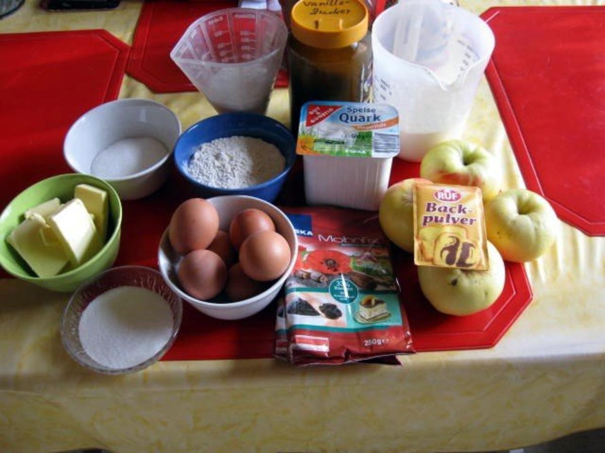 Apfel - Quark - Mohnkuchen mit Streusel - Rezept - Bild Nr. 2