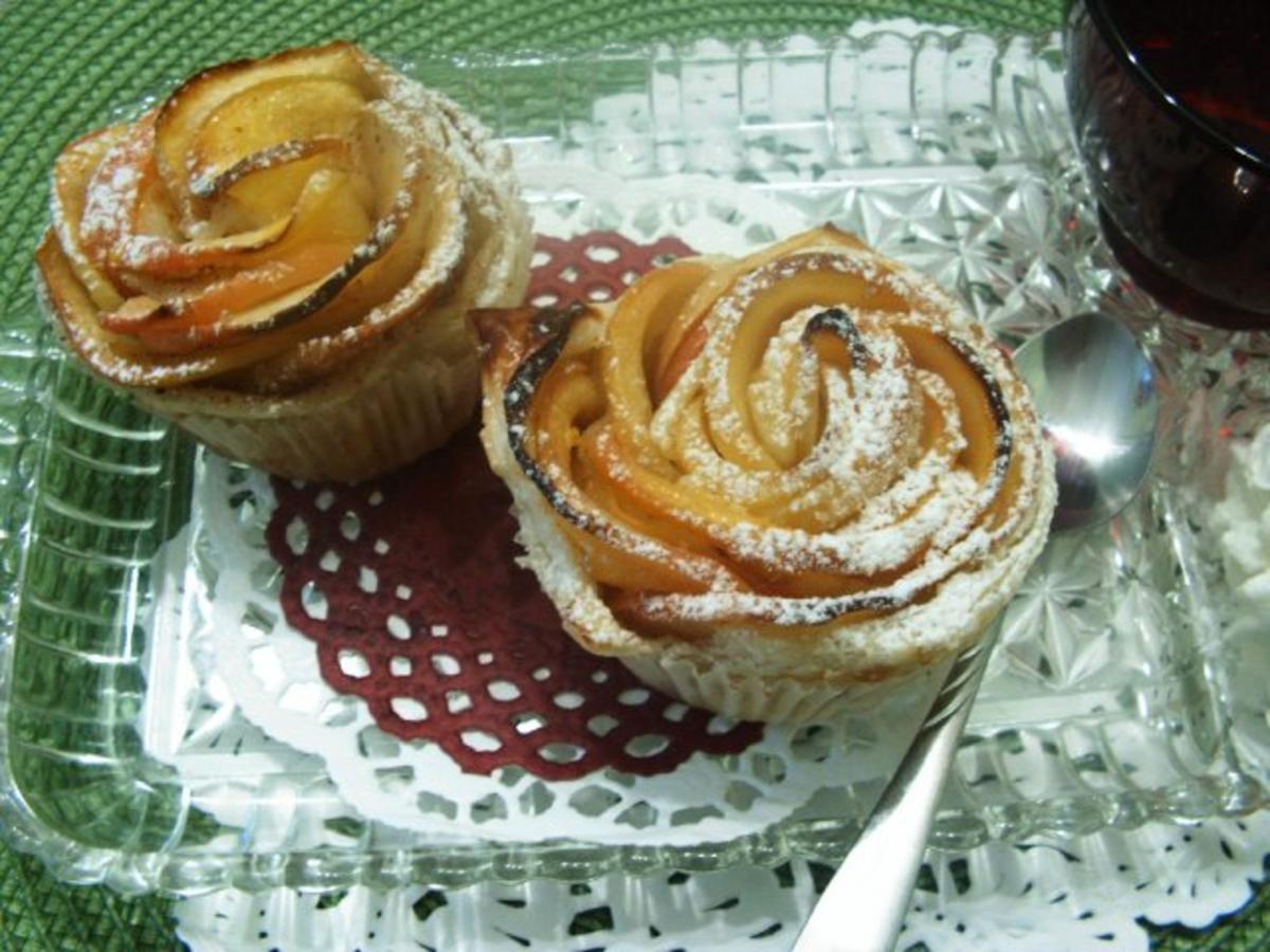 Bilder für Blätterteig-Apfel-Rosen Rezept