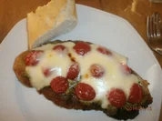 Saftige Schnitzel unter die Haube gebracht - Rezept