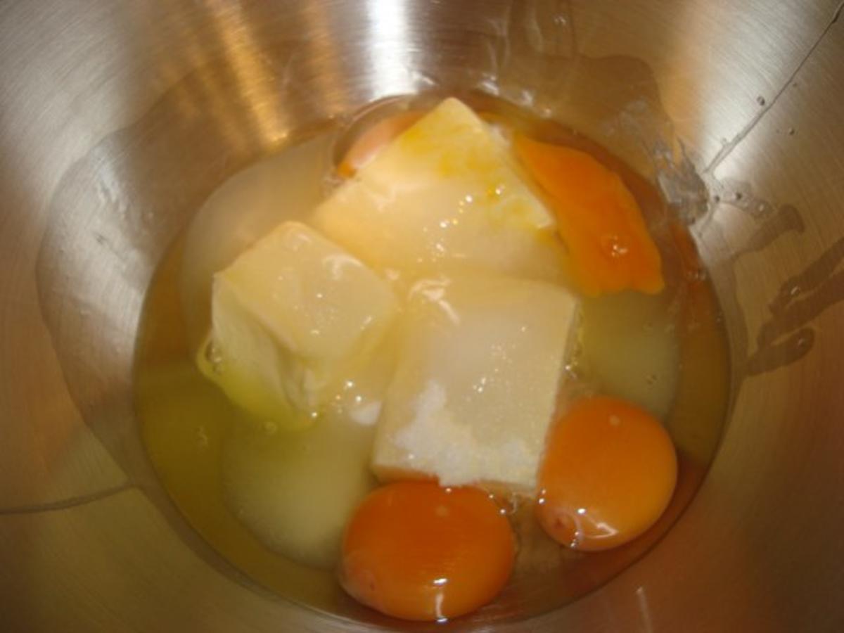 saftiger Apfel-Mandel-Rührkuchen - Rezept - Bild Nr. 2