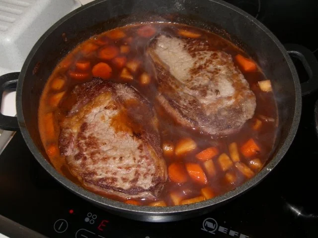 Münchner Zwiebelfleisch - Rezept - Bild Nr. 4