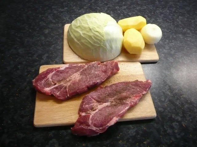 Schweinesteak mit Kraut und Knödl - Rezept - Bild Nr. 2