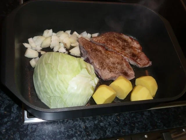 Schweinesteak mit Kraut und Knödl - Rezept - Bild Nr. 3