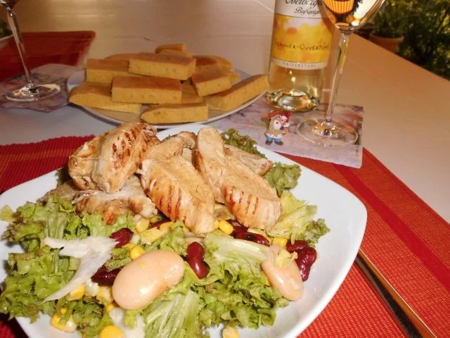 Rezept: Hähnchenbrust gegrillt auf Sommersalat>> Hähnchenbrust gegrillt auf Sommersalat>> - Rezept