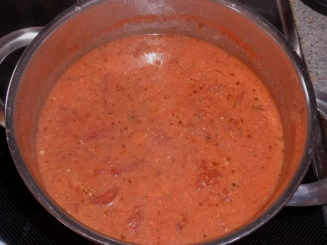 Ofengerichte: Gratinierte Schinken-Hackröllchen in cremiger Tomatensoße - Rezept - Bild Nr. 10