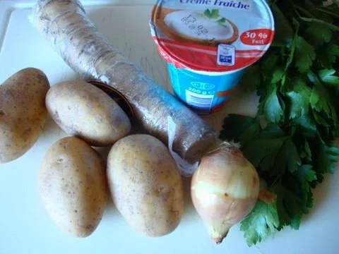 Rezept: feines Meerrettichcremesüppchen Bild Nr. 2 feines Meerrettichcremesüppchen - Rezept - Bild Nr. 2