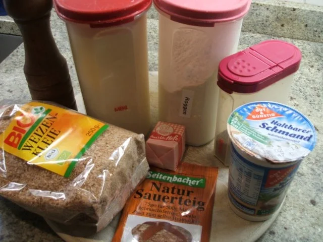 Brot/Brötchen: Mischbrot mit Schmand und Weizenkleie - Rezept - Bild Nr. 2