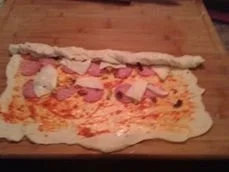 Hefeteig für Pizza / Pizzabrot - Rezept - Bild Nr. 5