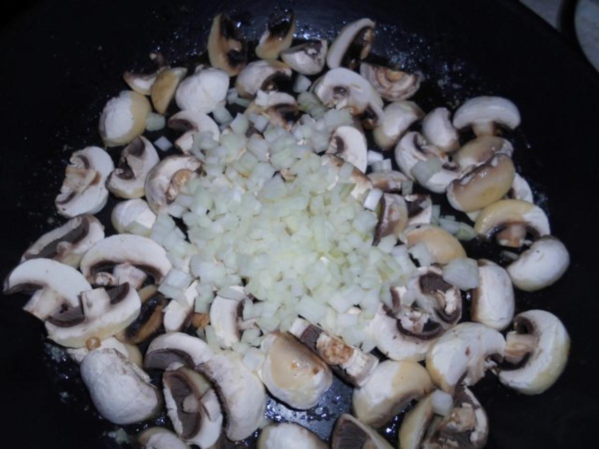 Schollenfilets-Auflauf mit Champignon-Soße - Rezept - Bild Nr. 14