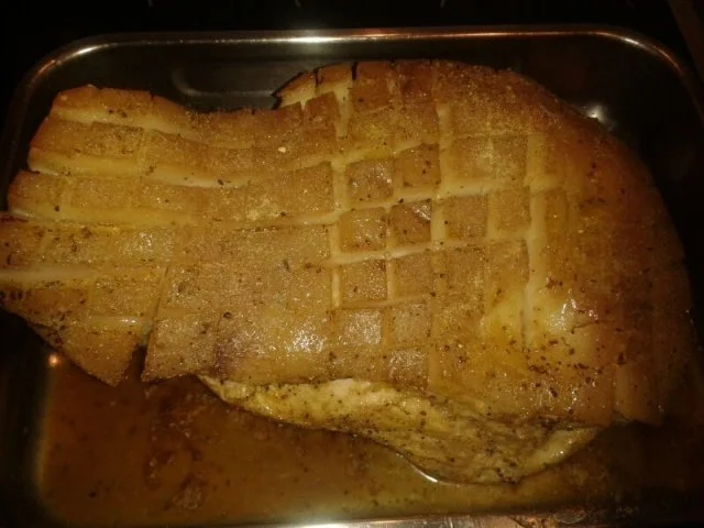 Rezept: Steirischer Schweinsbraten (Krustenbraten) Bild Nr. 2 Steirischer Schweinsbraten (Krustenbraten) - Rezept - Bild Nr. 2