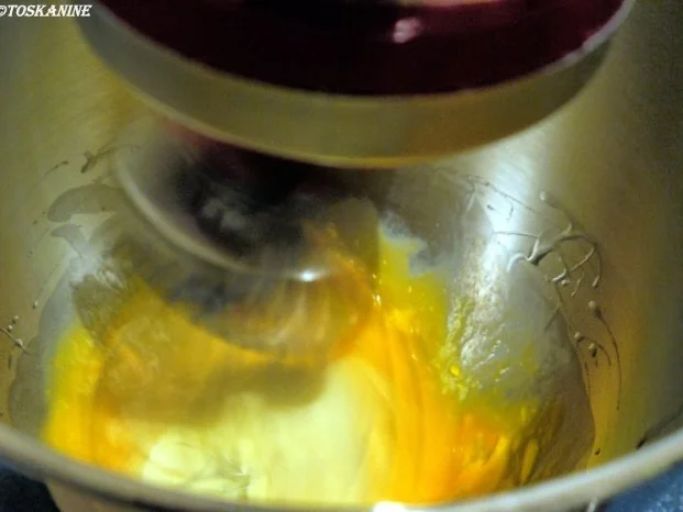 Rezept: Buchweizenwaffeln mit Räucherlachs und Senf-Dill-Schmand Bild Nr. 6 Buchweizenwaffeln mit Räucherlachs und Senf-Dill-Schmand - Rezept - Bild Nr. 6