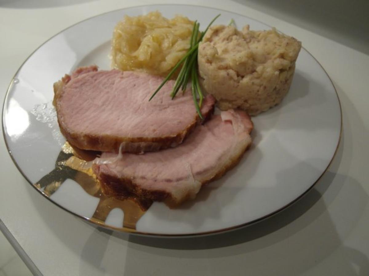 Kasseler mit Champagnerkraut, dazu Kartoffelstampf Metzgers Lust - von ...