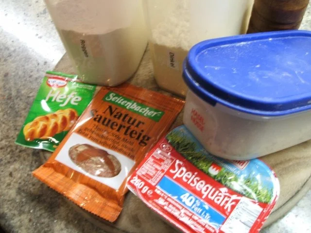 Brot/Brötchen: Nussbrot mit Quark - Rezept - Bild Nr. 2