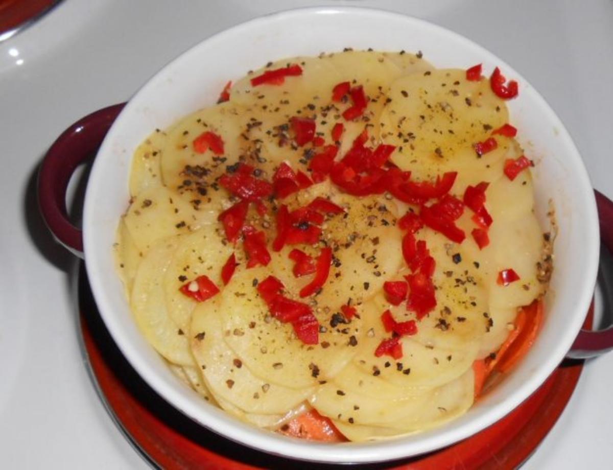 Kabeljaurückenfilet aus dem Ofen mit überbackenem Karotten-Kartoffelgemüse - Rezept - Bild Nr. 8