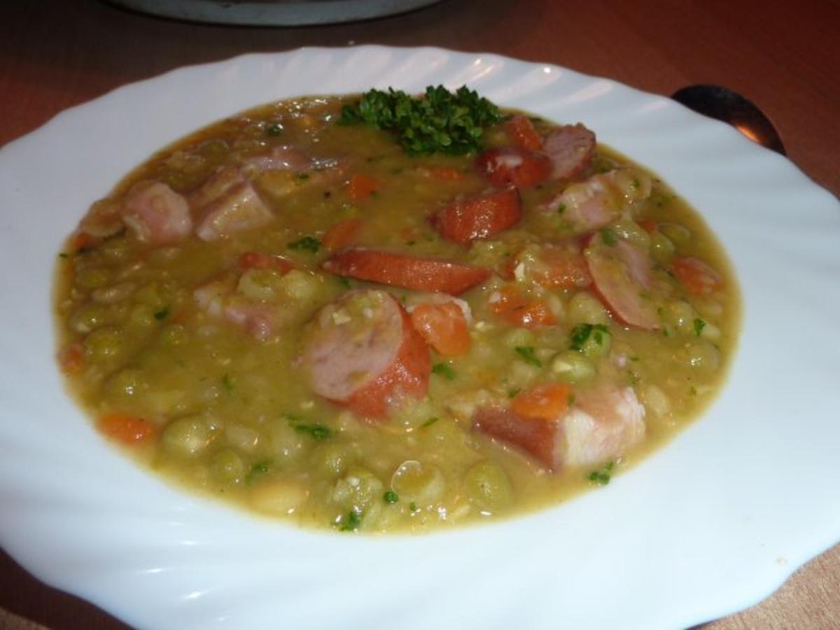 Suppen: Erbsensuppe - Rezept mit Bild - kochbar.de