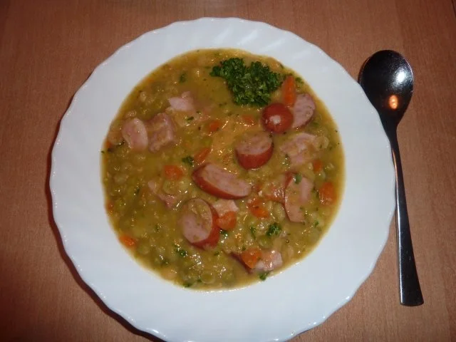 Rezept: Suppen: Erbsensuppe Bild Nr. 14 Suppen: Erbsensuppe - Rezept - Bild Nr. 14