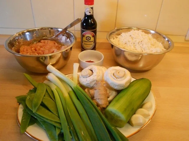 Gebratener Reis mit Hähnchenfleisch und Gemüse - Rezept - Bild Nr. 2