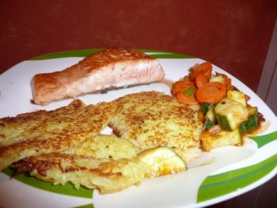 Rezept: Kartoffelpuffer, Mischgemüse + Lachsfilet Kartoffelpuffer, Mischgemüse + Lachsfilet - Rezept