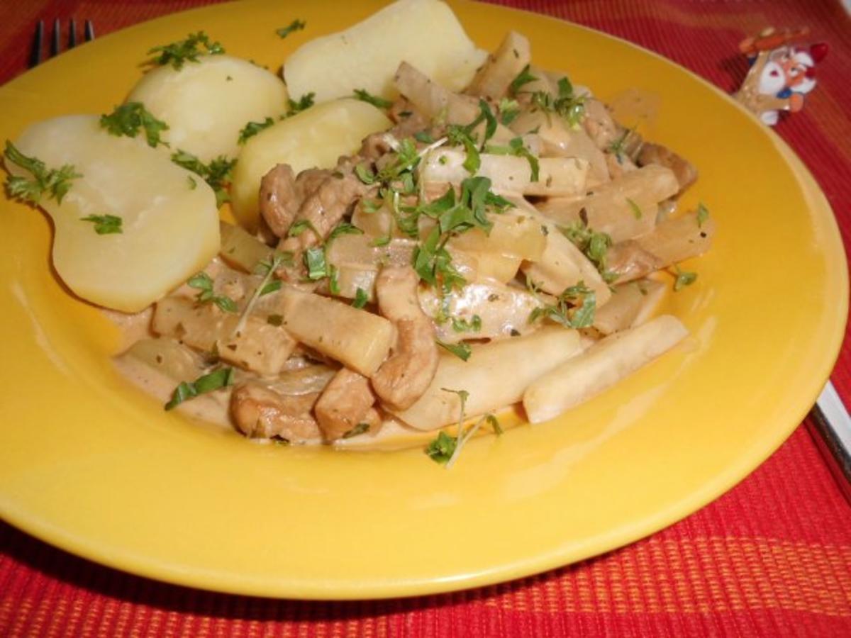 Schnitzel-Kohlrabi-Geschnetzeltes>> - Rezept