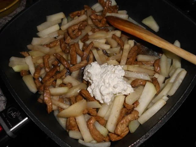 Rezept: Schnitzel-Kohlrabi-Geschnetzeltes>> Bild Nr. 7 Schnitzel-Kohlrabi-Geschnetzeltes>> - Rezept - Bild Nr. 7