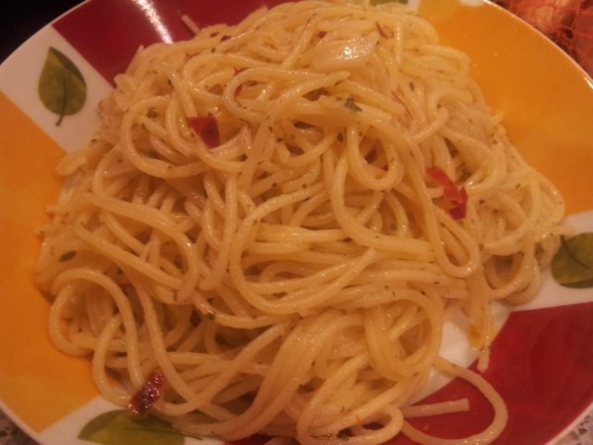 Spaghetti mit Knoblauch und Chilli - Rezept