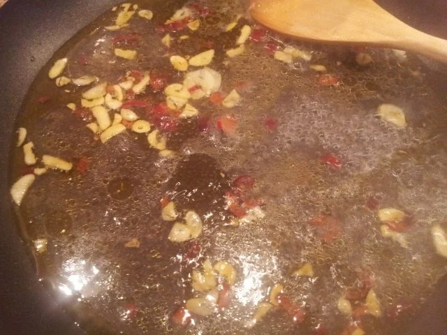 Spaghetti mit Knoblauch und Chilli - Rezept - Bild Nr. 4