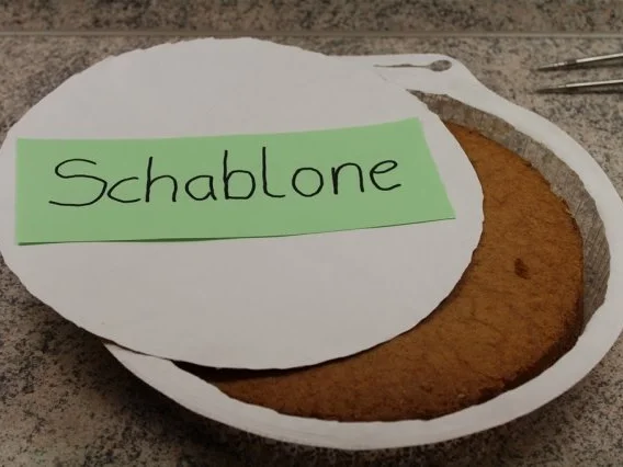 Rezept: Marzipan - Eierlikör - Torte Bild Nr. 2 Marzipan - Eierlikör - Torte - Rezept - Bild Nr. 2