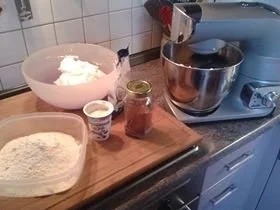 Rezept: Kokos-Schoko-Kuchen Bild Nr. 2 Kokos-Schoko-Kuchen - Rezept - Bild Nr. 2