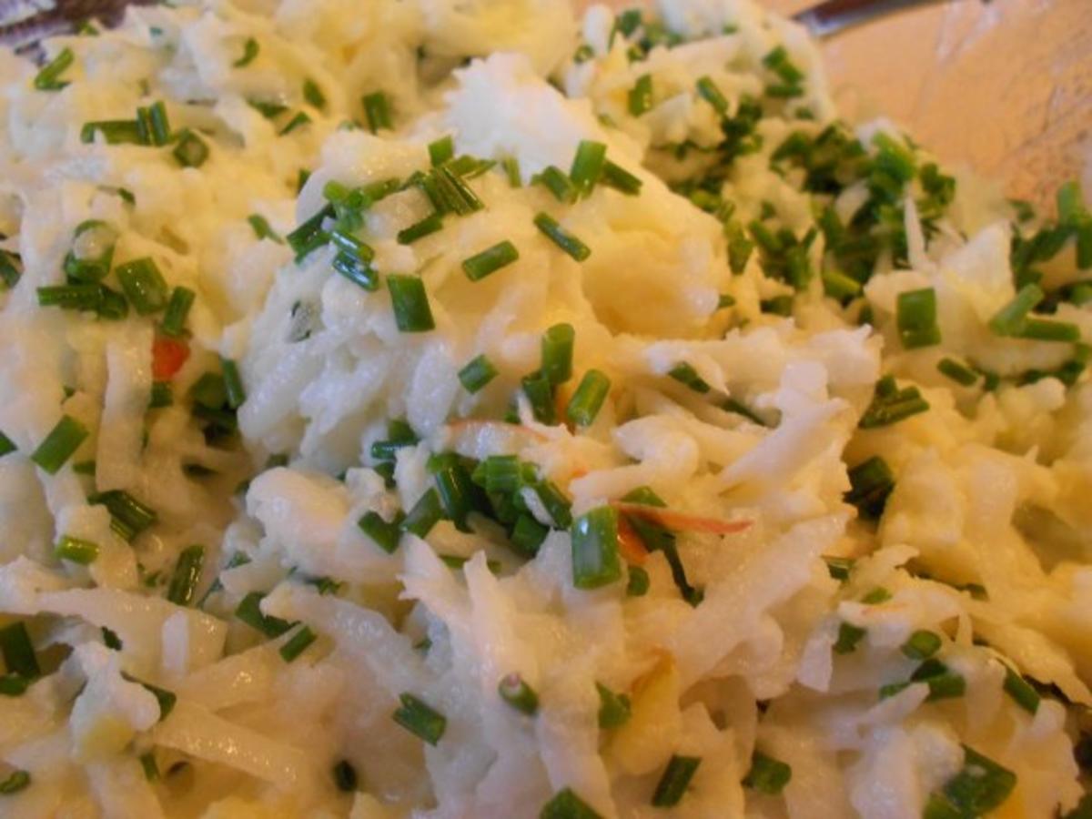 Rettichsalat Ein leichter und gesunder Salat als Vorspeise oder zum ...
