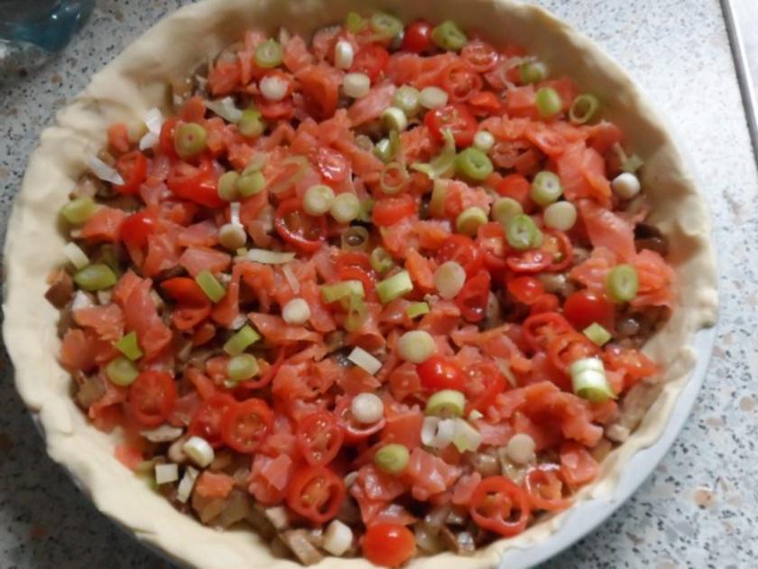 Blätterteig: Bunte Lachs Champignon Tarte - einfach - 74 kcal/100g