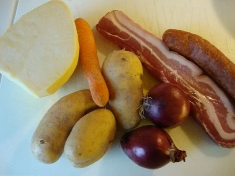 Steckrübentöpfchen mit deftiger Einlage - Rezept - Bild Nr. 3