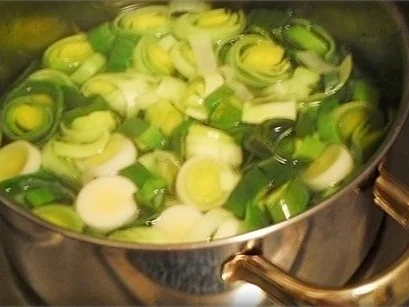 Lauch - Penne in Weißweinsauce und ♔Königsberger Klopse  dazu - Rezept - Bild Nr. 10