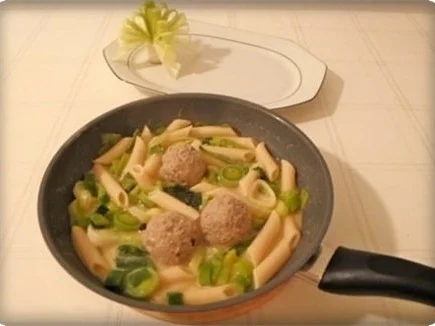 Lauch - Penne in Weißweinsauce und ♔Königsberger Klopse  dazu - Rezept - Bild Nr. 17