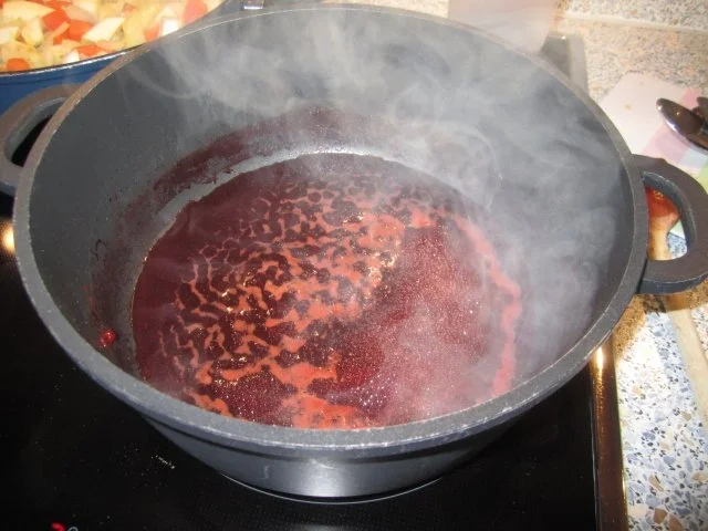 Rezept: Kräftige Bratensoße Bild Nr. 6 Kräftige Bratensoße - Rezept - Bild Nr. 6